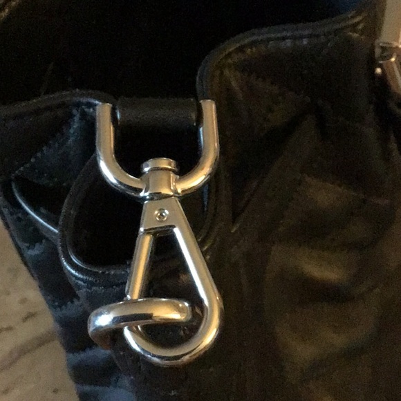 Timeless Style Michael Korres Bag - Picture 3 of 6